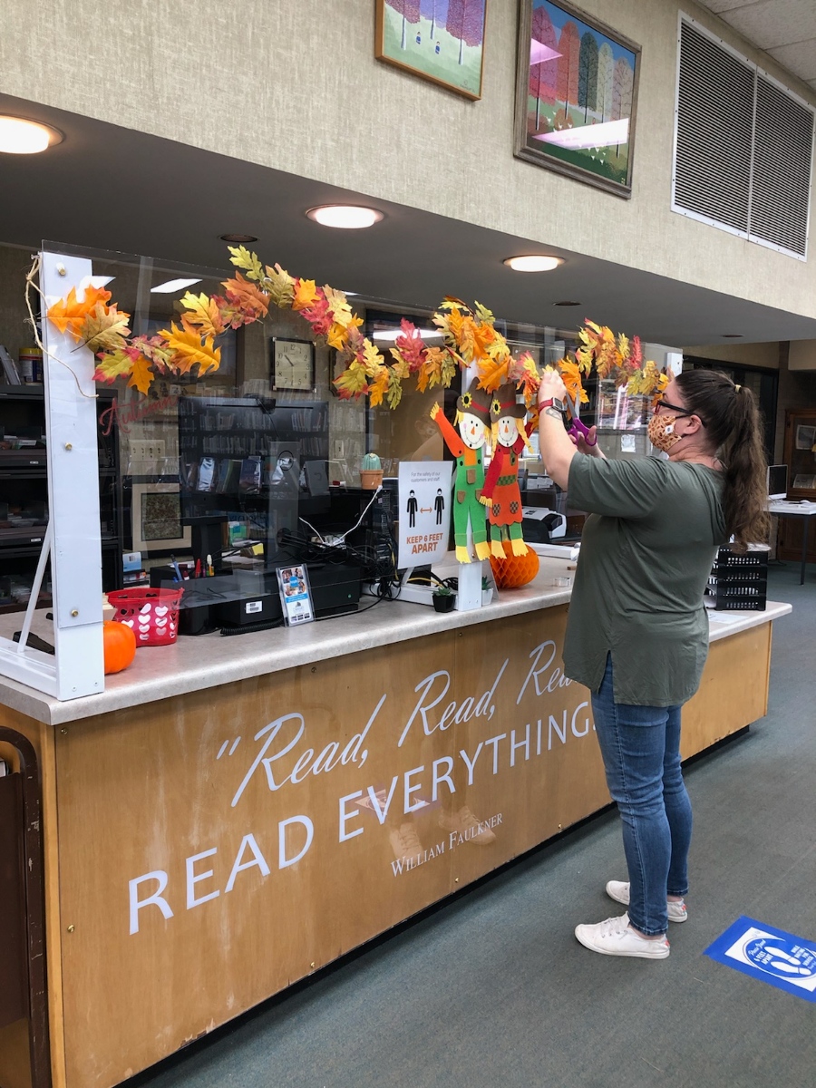 Ripley Fall Display