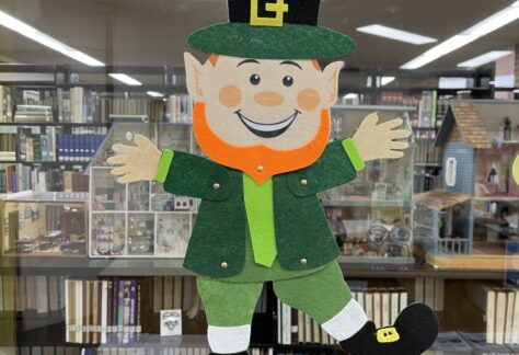 Corinth Library March 2022 St. Patrick's Day decorations 🍀