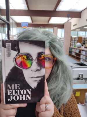 Me Elton John #bookface