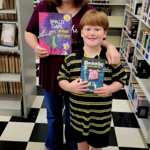 It’s Fall Break for Tishomingo County.  Sarah and her son, Kayden, stopped by to check out some books and to pick up Sarah’s win in our book giveaway.  Congratulations!